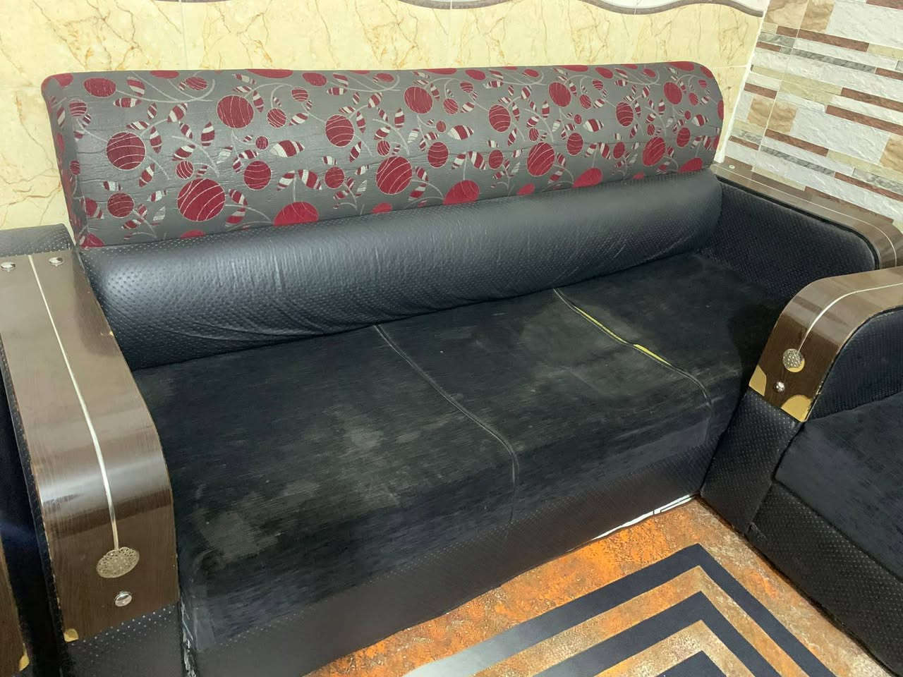 تخم قنفات للبيع    أربع قطع وحده من القطع لكبار بيه ضرر بسيط   سعر ١٢٠ وبي مجال شراي يدلل    عنواني بزراعي مقابل قرية الغدير شارع صب     شراي يجي خاص انطي رقم


**إذا كنت صاحب هذا الإعلان وتريد حذفه لأي سبب، رجاءا أرسل رسالة إلى الدعم الفني**