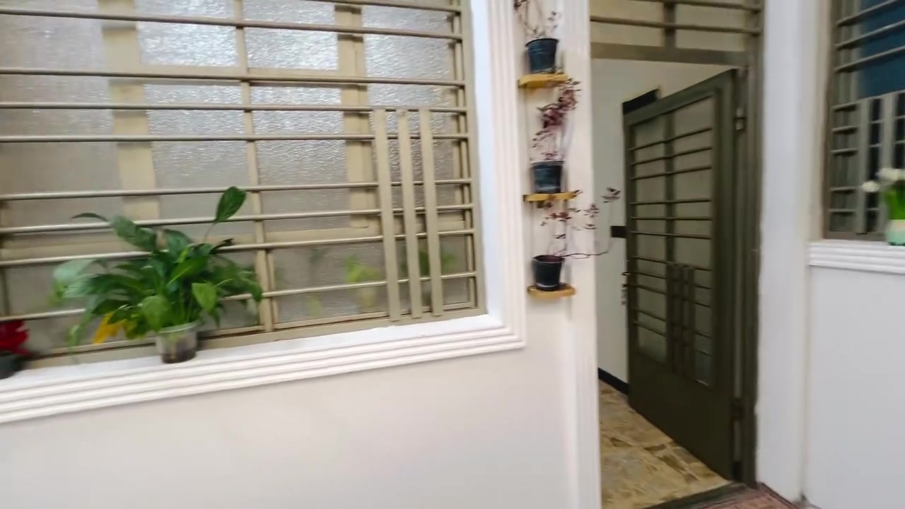 دار للبيع الشعله شارع 60 الدوانم المساحه 100 متر      الاستفسار اتصل ***********
