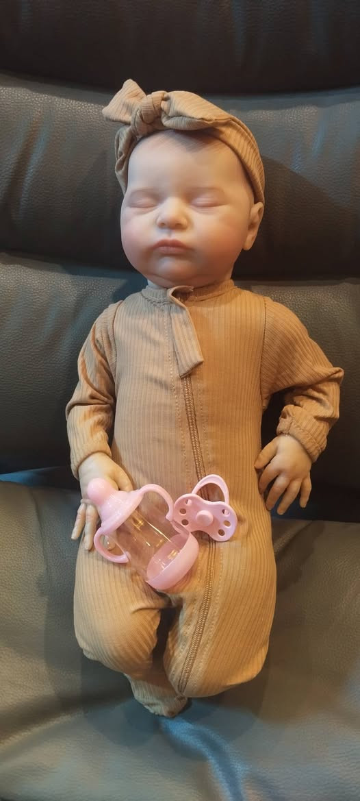 لعابه سليكون بهذا الشكل 50سم.


**إذا كنت صاحب هذا الإعلان وتريد حذفه لأي سبب، رجاءا أرسل رسالة إلى الدعم الفني**