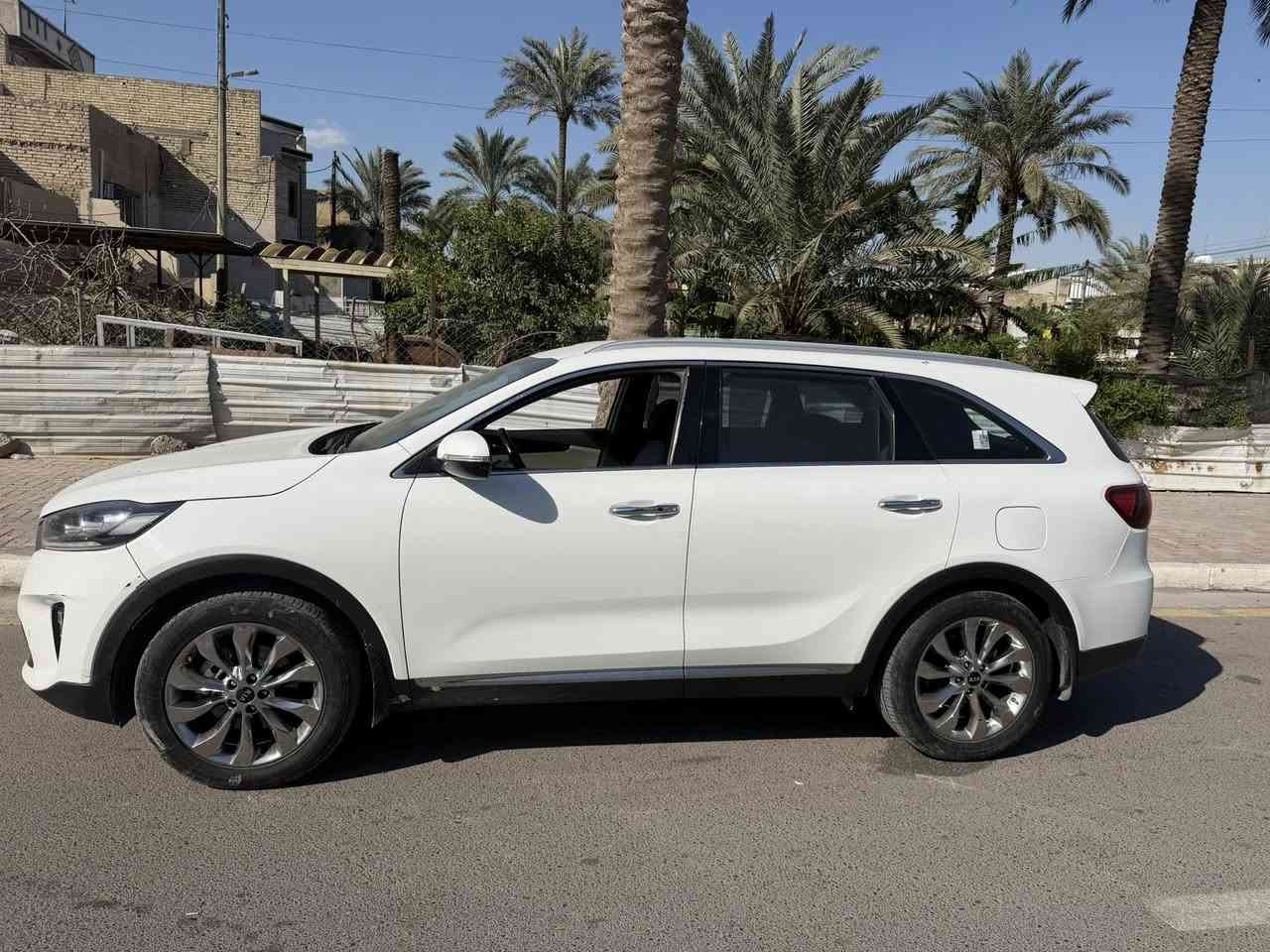 سلام عليكم
سورنتو 2020 خليجي 
كفاله عامه 
ماشيه 93 الف حقيقي 
فول من عده بنوراما 
السعر 270


**إذا كنت صاحب هذا الإعلان وتريد حذفه لأي سبب، رجاءا أرسل رسالة إلى الدعم الفني**