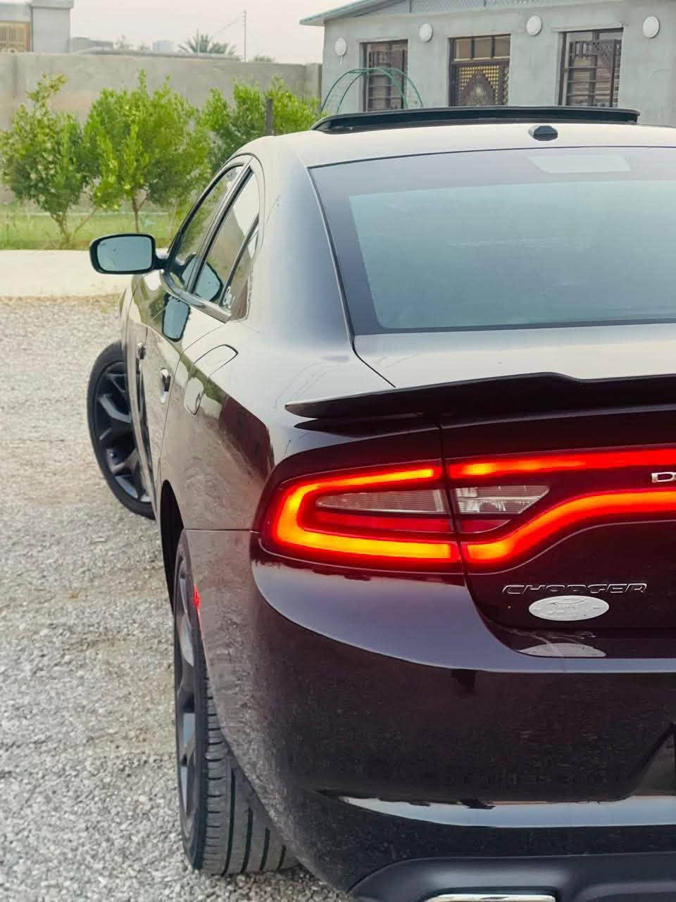 السلام عليكم
جارجر sxt plas فول مواصفات 
موديل 2017 وارد كندي هارلم 
بدون ضرر بيها ٣ مكانات بارد فقط 

مواصفاته عداد 260 
فتحه 
بصمه  
محرك 6سلندر
 تبريد قطعتين 
كروز سرعه 
شاشه كبيره 
كامره خلفيه  
كير ٨نمر 
كشنات حار بارد حضن 
سياره نظيفه  بدون ايرباك ولا دواخل  
محرك گير شرط 
حداديه شرط 
ماشيه 130  ميل استخدام شخصي ما مشتغله خط مكانه صلاح الدين  رقم اربيل بأسمي   والسياره كل نقص مابيها 

***********
***********
