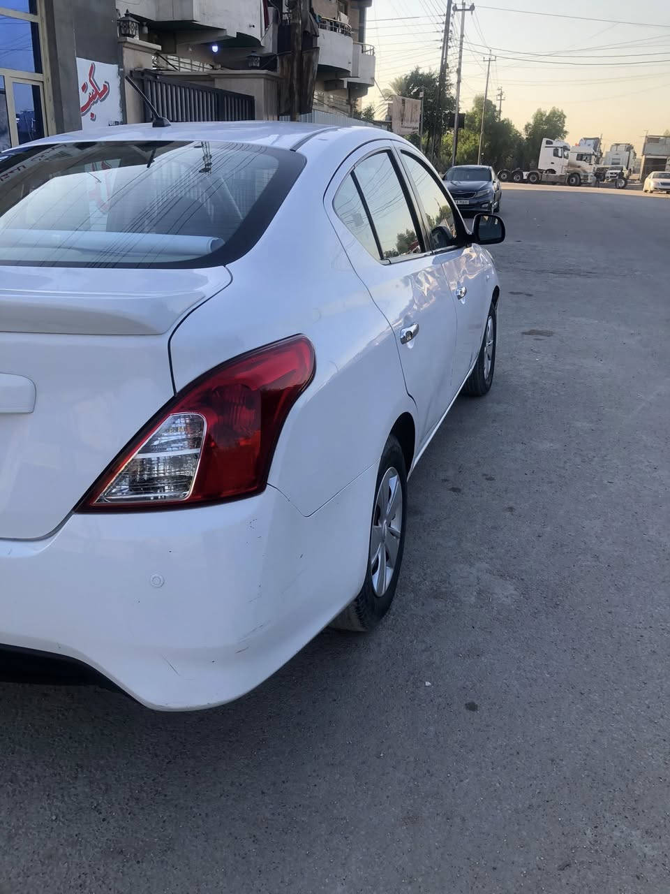 السلام عليكم
نيسان سني موديل20
بارد جاملغ امامي 
ماشية ١٤٥
مكانها بغداد بسمي سعر ١٠٣
***********
