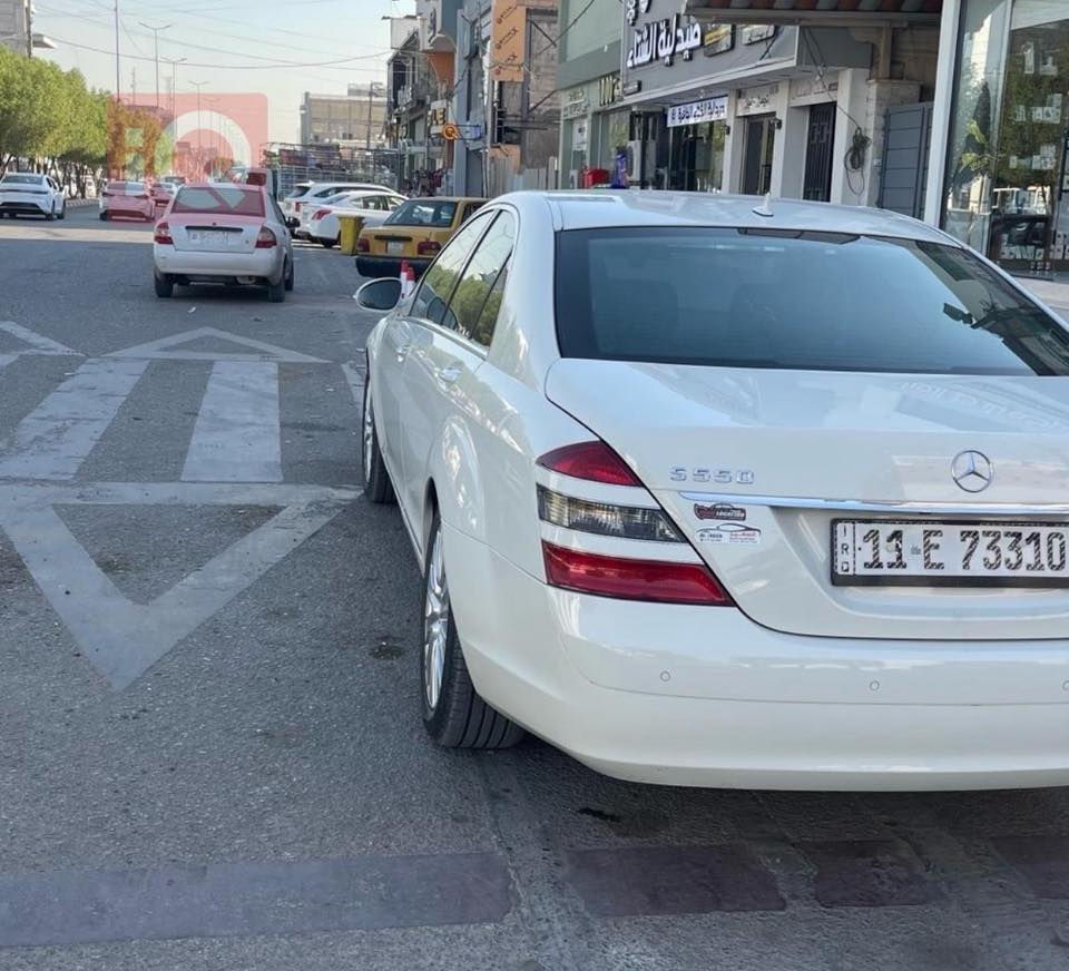 ماشية 125000 كم

6 سلندر S350

صفر مسج

كشن حار كشن خزن الأمامي

سيرفس كامل حدادية جديدة  طخم تاير جديد

كير محرك مكفول 

مغلفة PPF بالكامل ضمان مدى الحياة كل 6 اشهر ادامة وبولش

عنوان السيارة النجف الأشرف 

السعر : 25000$ للأتصال ***********
