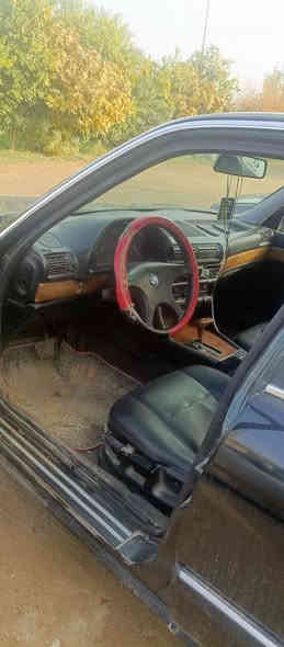 سلام عليكم اخوان بيئم أربيل سياره حلوه نضيفه مصبوقه جماليه ويي ضرر مابيهه موديل 1991تحويل ثاني يوم سعر 75وبيهه مجال حك الجيه مكاني صقلاويه ***********.    ***********
