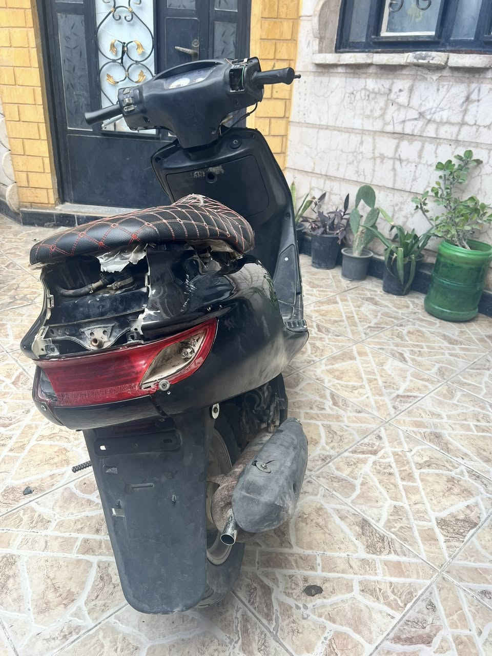 دراجه فورتي مكينه بلاد نقصها سبايدر خلفي وكهربائيات كلها شغاله سعرها 225 وبيها مجال  ديالى شهربان المقداديه ***********
