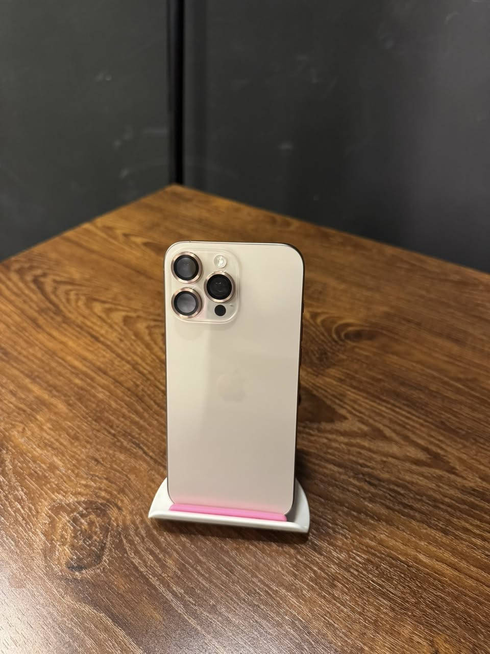 ايفون 16برو ماكس
بطارية 100‎%‎

استخدام كلش قليل

مشحون 120مرةًفقط

نسخة 256

***********
السعر مليون و550
