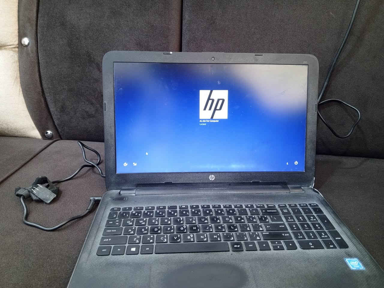 الـسلام عليڪم
للبيع لابـتوب اج بي نوعيه زينه مستعمل نضافته 80% + بـطاريه 90 ڪافت غراضهاا موجوده جنطه + شاحنه 
العنوان حله ابي غرق قرب مجمع الڪوثر السڪني 
السـعر :• 175 وبي مـجال 
رقـم الهـاتـف :  *********** لاستفسار 
مڪلف بلـنشر .
