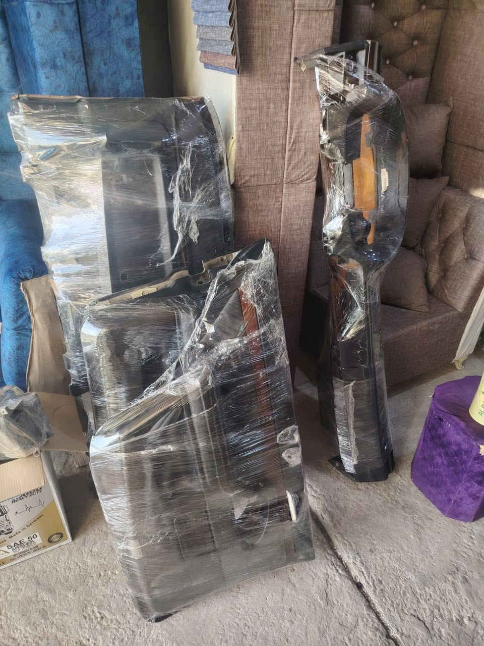 غرفه شبح باب طويل وارد ياباني جديد نقص بس تنته وارضيه موديل 97
سـ 5 اوراق مكاني واسط الكوت
***********
