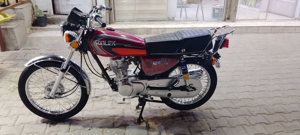 سلام عليكم دراجه اربعه كير للبيع مديل 2025الاستفسار ***********
