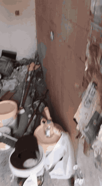 جمل بيتك بلمسة فن تعكس شخصيتك وذوقك بي 🖌️✨
واحنة نكدر نحققلك بيت احلامك الي تتخيلة ✨🌠

وبسعر مناسب  وننطيك كوالتي عالي بالنسبة للسعر 📐🖌️

 كادر الخالدي كل ما يخخص الواجهات والصبغ الداخلي والسحبات  والديكورات وعوازل الاسطح ومعالجه الرطوبة والتصليحات 💯
عروض خاصه  نشتغل متر ونشتغل قطعي💯 
نعمل جميع انواع الترميمات وورق الجدران والديكورات💯 

وواجهات المنازل بكل انواع التطعيمات الفوم والبورسلين والكوبلن واللبخ والطلس مع اعطاء استشارة مجانية وتصميم بالذكاء الاسطناعي بشكل مجاني 💯

ملاحظة * العمل مصحوب بضمان يعني العمل الك حق تعيد العمل كله بشكل مجاني اذا صار اختلاف بالعمل بعد التنفيذ 
*********** ..***********

نماذج من بعض اعمالنة في الصور اسفل المنشور وحياكم الله احبتي  🤍🌹
