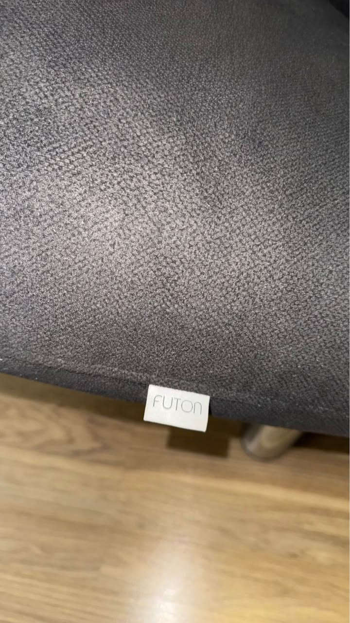 Sofa bed/futon for sale 🛋️
Bought from Home Istanbul.
Good condition and very comfortable.
Price: 200,000 IQD

كنبة سرير / فوتون للبيع 🛋️
تم شراؤها من هوم إسطنبول.
بحالة جيدة ومريحة جداً.
السعر: 200,000 دينار عراقي أربيل, العراق


**إذا كنت صاحب هذا الإعلان وتريد حذفه لأي سبب، رجاءا أرسل رسالة إلى الدعم الفني**