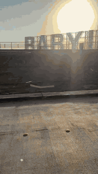 السلام عليكم قطع اراضي للبيع طابو زراعي ب اسم شخص واحد 30 قطعه
موقع المجمع (مجمع بابليون السكني ) 
تبليط جديد ماء كهرباء 
الموقع ولاغلطه للاستفسار ***********
