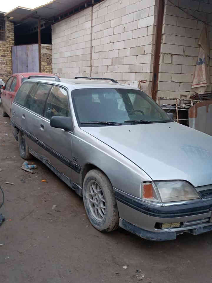 السلام عليكم
أوبل اوميكا موديل 1991
كير و مكينه نظيفات 
سمكره وصبغ جاهزه
سعره 22ورقه
 مكاني بابل -حله 
للاستفسار اكثر الاتصال بالرقم ***********
