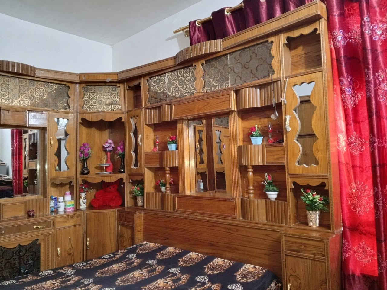 سلام عليكم غرفه نوم لبيع الستفسار ‏‪***********‬‏المكان صلاح الدين
