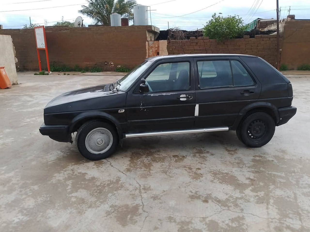 السلام عليكم ورحمة لبيع كولف موديل 90 شرط تحويل رقم كركوك عظم أ سيارة وضع شركه سعر 20 رقم هاتف ***********
