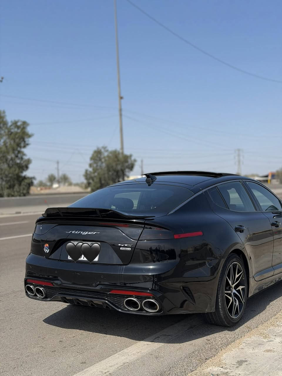 مكلف بالنشر غير متواجد على فيسبوك فقط وتساب
***********

🔷السيارة : كيا ستينكر GT LINE
🔷سنة الصنع : 2023
🔷اللوحة : بغداد جديد  فحص وهزه 🆕 
🔷الضرر : بنيد فقط.حادث سطحي 
 (صور الضرر مرفقة ب منشور)
🔷بدون الايرباك و بدون لغد وبدون شاصي
————-:—————:—————:————
🔷المواصفات : 🔥
🔹حجم المحرك 4 سلندر 2.5L توربو 300حصان
🔹عداد المسافة 60km
🔹فتحة سقف بانوراما 
🔹حساسات امامية وخلفية
🔹رادار امامي وجانبي وخلفي
🔹تنبيه الخروج عن المسار
🔹كراسي جلد  
🔹كراسي كهرباء
🔹ميموري كرسي السائق
🔹تبريد وتدفئة الكراسي الامامية
🔹شحن هاتف لاسلكي NFC
🔹اوتو هولد
🔹 تحكم ستيرن جهتين
🔹ويل كب حجم 18 انج مع اطارات بحالة جيدة
🔹لايتات LED بالكامل
🔹شاشه تحكم بالايعازات
🔹بصمة ابواب وتشغيل وتشغيل عن بعد
🔹مع باقي المواصفات الاعتيادية

سعرها:- 217$
***********

مكاني ديالى - بعقوبة
