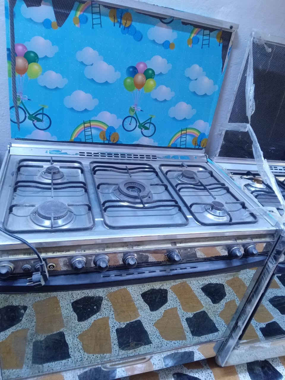 بسم الله وعلى بركة الله 
طباخات كريازي مصري ستيل درجه اولى 
العنوان محل بلدروز مجاور ابو وطن للمفروشات 
***********
ملاحظه كل طباخ سعر
