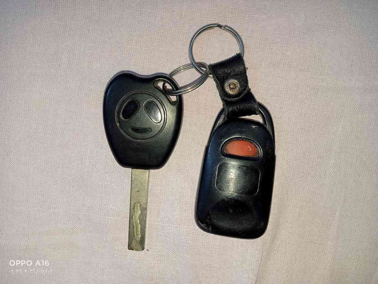 نسخه ريموت اصلي جيلي بسعر مناسب 
للتواصل فون او واتس 01020635040


**إذا كنت صاحب هذا الإعلان وتريد حذفه لأي سبب، رجاءا أرسل رسالة إلى الدعم الفني**