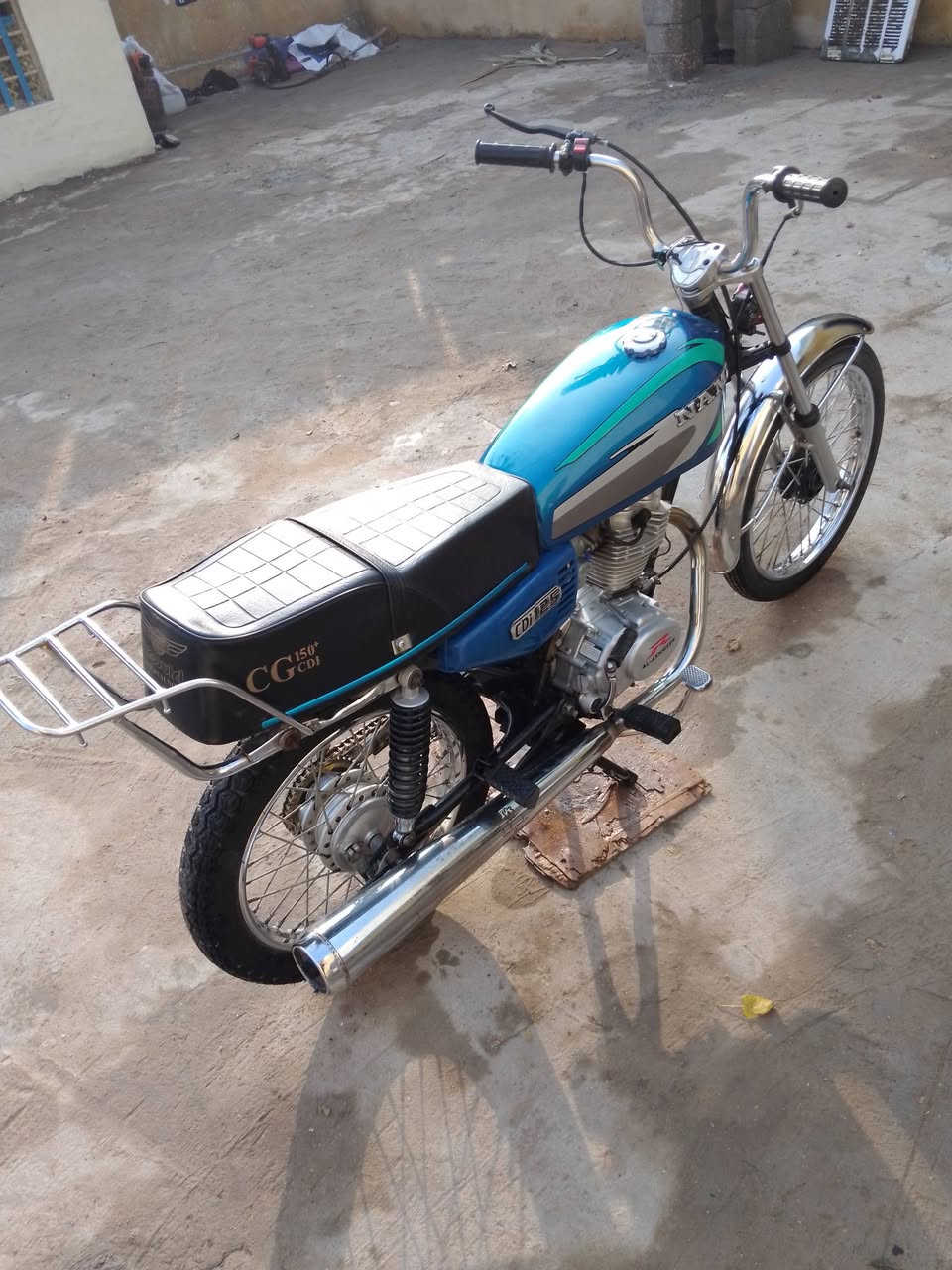 سلام عليكم دراجه للبيع اورق اصولي السعر 550 وبيها مجال


**إذا كنت صاحب هذا الإعلان وتريد حذفه لأي سبب، رجاءا أرسل رسالة إلى الدعم الفني**