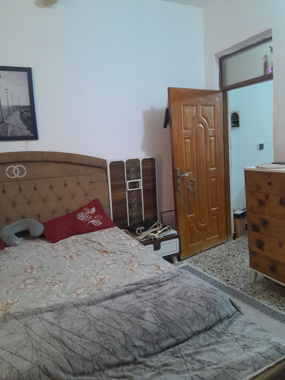 بيت للبيع حي الحكيم نزلة معمل الاوكسجين اول فرع بصف الركن العمارة البية صيدلية المشافي وسيد حميد الزاملي الدلال شار عرض ١٠م خدمات تيول جدد +ضفير وحولة + انارة ع كل تيل المساحة ١٥٠ م بيع مستعجل طرمة جبيرة تصلح كراج صحيات خارجية وداخلية مطبغ حار بارد ماذاكرهن بالتصوير


**إذا كنت صاحب هذا الإعلان وتريد حذفه لأي سبب، رجاءا أرسل رسالة إلى الدعم الفني**
