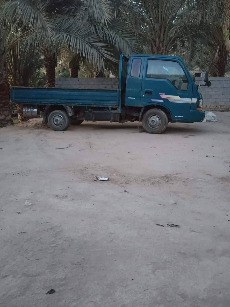 السلام عليكم
ام عيون ٢٠٠١ قمارة قلاب رقم قادسية مشروع وطني مالكها متوفي مكان السيارة السماوة
ترهم مراوس بيكم تك  حسب القناعة  تواصل ***********
