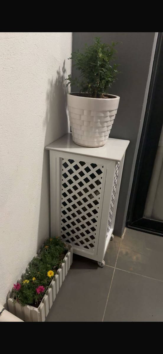 السلام عليكم ورمضان كريم عليكم اخوة واخوات
بعد اذن مدير الكروب المحترم 
يتوفر غطاء قناني غاز وجزامات عمل عراقي مميز وراقي
نجمع فيه  القوة والمتانة والجمال 
الاعمال حديد ثقيل ز cnc او حديد وبديل الرخام او حديد وبديل الزجاج 
بوجد خدمة توصيل 
واتساب *********** ابو سجاد
