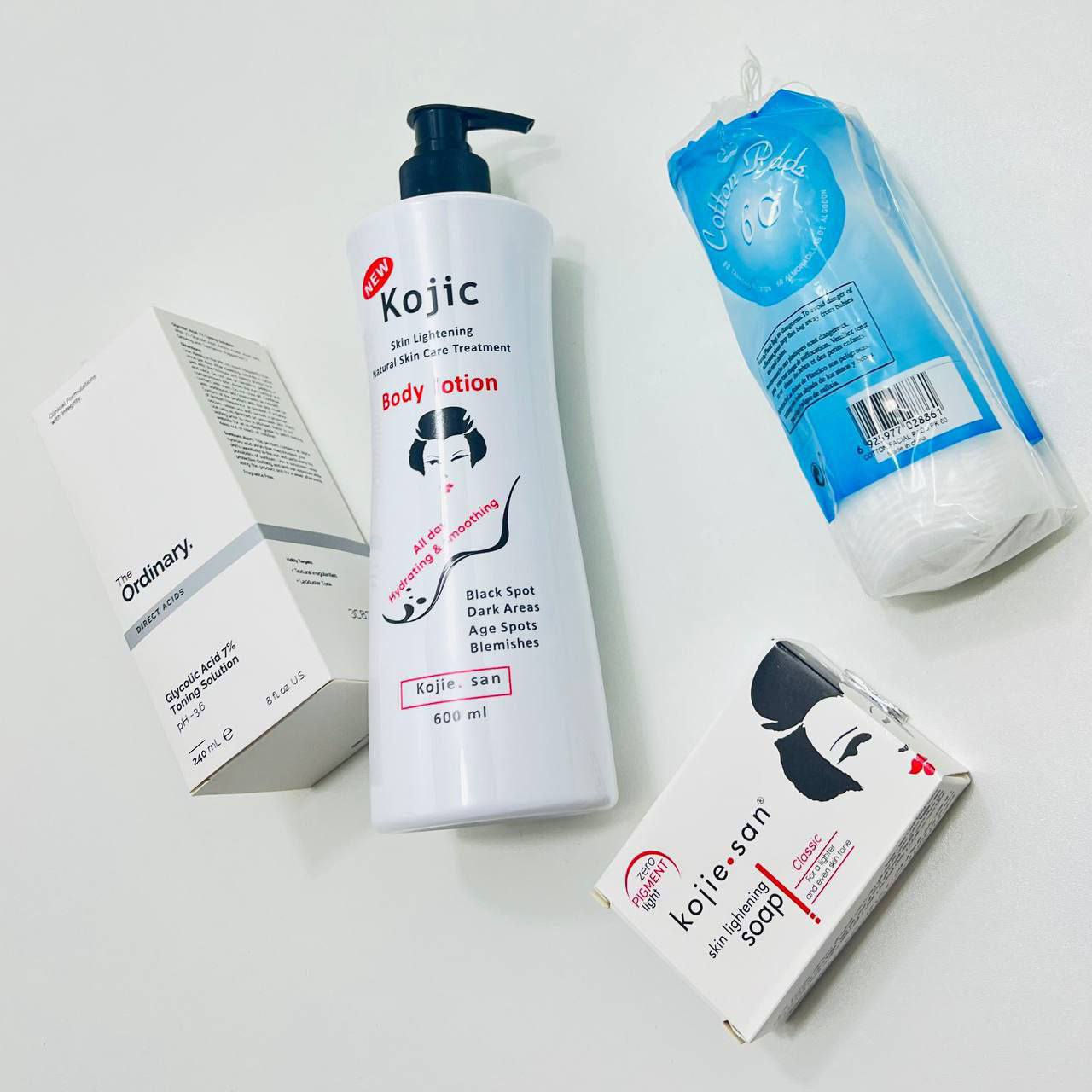 عرض  ترطيب  وتقشير وتبيض الجسم
لوشن الجسم كوجي سان (Kojie San Body Lotion): هو لوشن


**إذا كنت صاحب هذا الإعلان وتريد حذفه لأي سبب، رجاءا أرسل رسالة إلى الدعم الفني**
