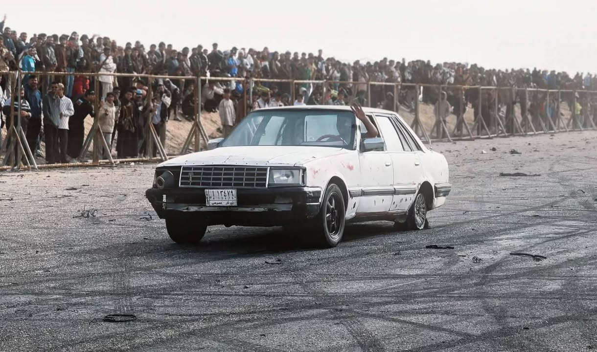 السلام عليكم نيسان عله للبيع مكينه وكير وعينه وصينه دبل راديتر تفصال شرط الفحص توا مشدودات سعر قفل قفل 16 ***********
