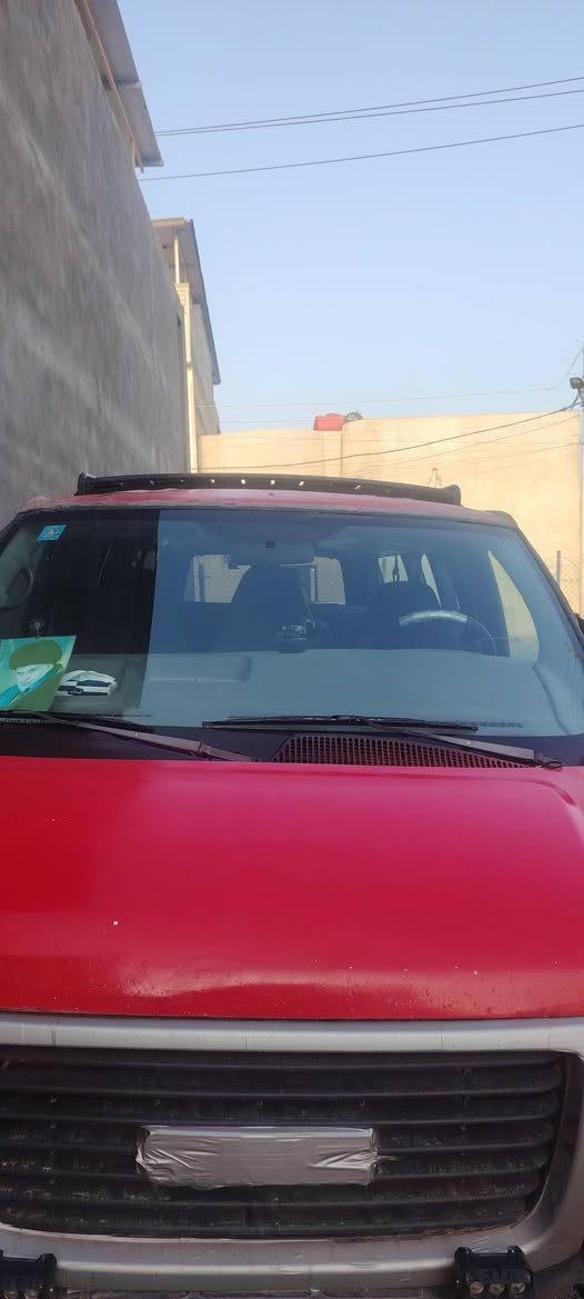 فإن سفانا. موديل 2007
جاهزه للاخير  بيع مستعجل
60 ورقه
***********
