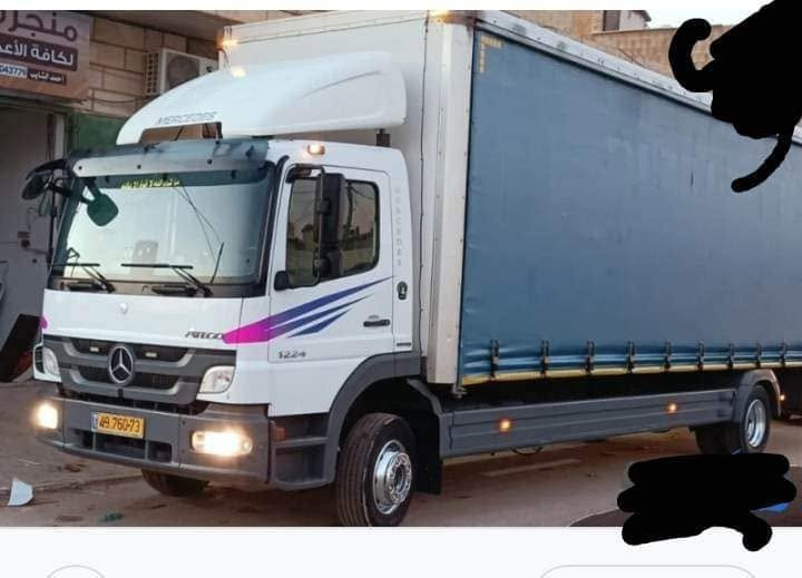 نقليات البغدادي بأدأرة ابو سجاد عدي لجميع المحافظات سيارتنا لنقل الاثاث المستعمل والبضائع من اربيل ومن السليمانية ومن دهوك الى بغداداو عكس وجميع المحافظات ونقل لاخواننا النازحين ونقل الاثاث من المنزل الى المنزل الاخر لاتصال على رقم واتساب ***********    ***********
