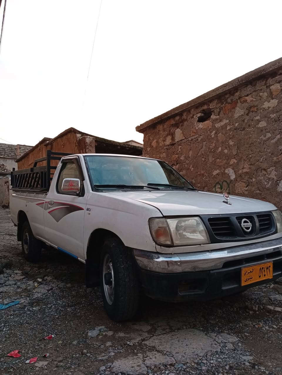 نيسان ارم پلاستيك هه ولير 2001
يه ك پارجه ي هه يه شوينن كؤيه .
***********
