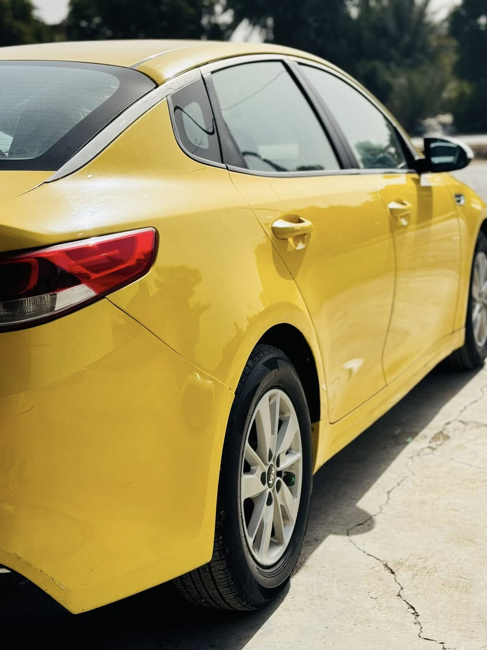 كيا اوبتما           معرض سيد حسام الشرفي
                2017 خليجي
اصفر رقم مثنى الدولي تكسي
سيارة جديده ونظيفه
      بيها بنيد فقط 
كير ومكينه نظيف
المكان بابل الشوملي قرب السيطرة
للاستفسار 
*********** سيد عباس
