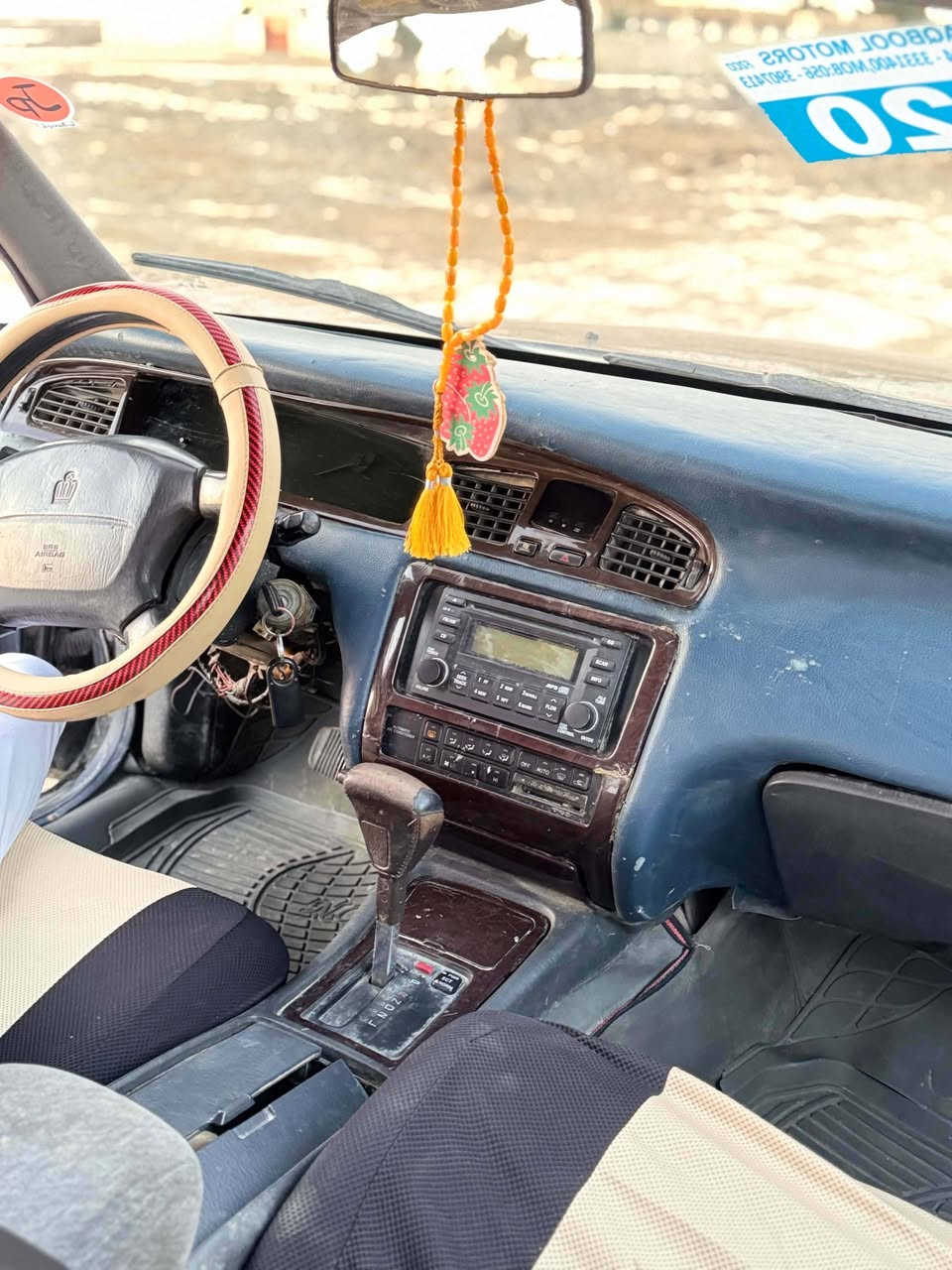 بطه متصل للبيع رقم بغداد تحويل مباشر وبسمي شخصيا محرك وكير وحداديه فوول مكفوله من الكص ونقل الجثه والعيب شرعي .سياره مصبوغه حزام للجماليه..مكانه الحله .السعر 45 وبيها مجال. للاستفسار ***********
