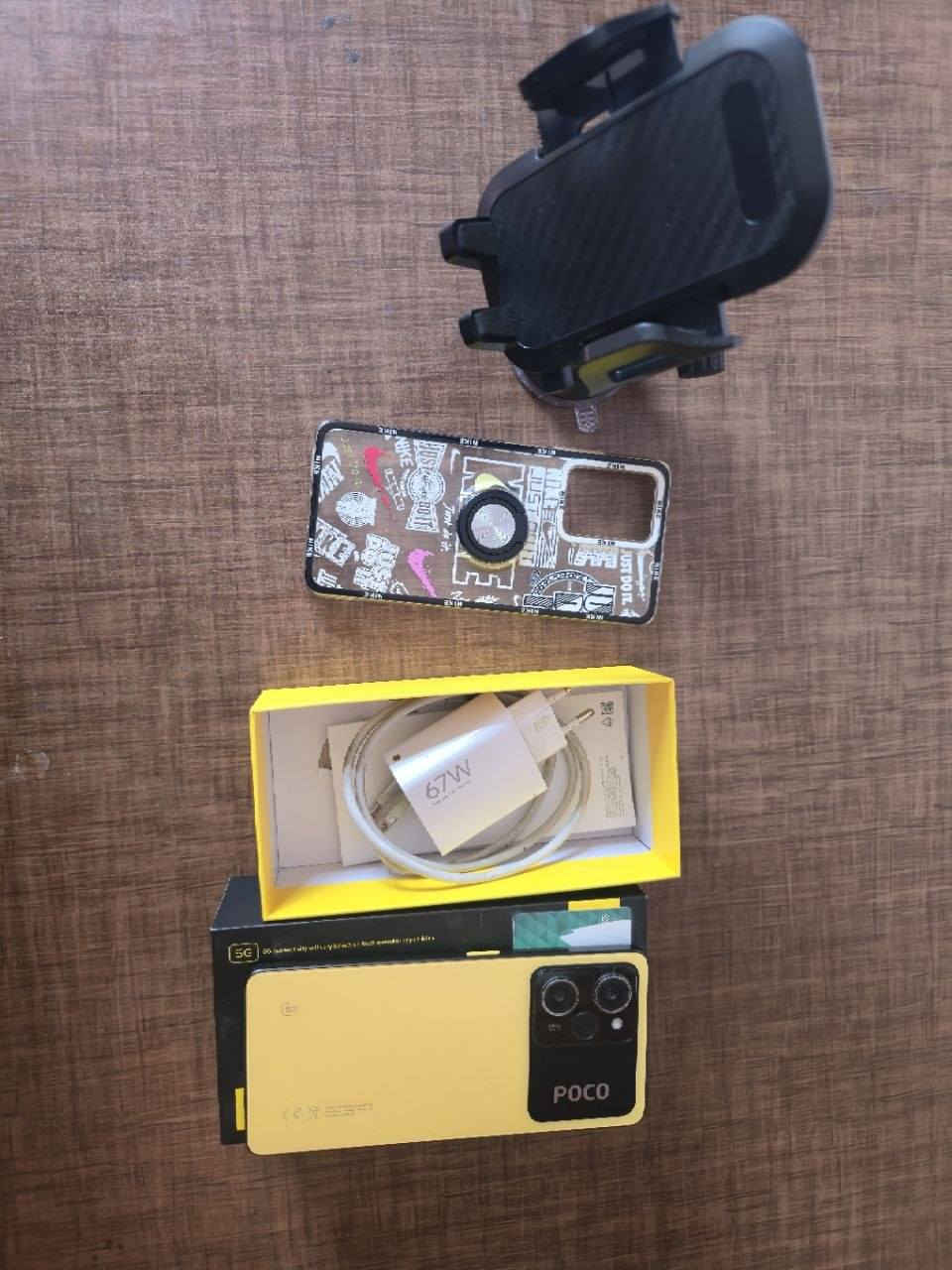 السلام عليكم 
جهاز للبيع
📱 للبيع: POCO X5 Pro 5G (256GB) 🔥
🔹 الموديل: Poco X5 Pro 5G
🔹 السعة: 256GB
🔹 الرام: 8GB + عشوائية افتراضية GB8 
🔹 الحالة: كلشي مامبدل بي والجهاز ابد مامفتوح و كلش نظيف ✨
🔹 ملاحظة: تم تركيب لاصق شاشة جديد قبل أسبوع

⚙️ المواصفات:
📺 شاشة AMOLED بحجم 6.67 إنج – 120Hz (تصفح سلس جداً)
⚡ معالج Snapdragon 778G – قوي للألعاب 🔥
🎮 مناسب لـ PUBG و COD بدون مشاكل
📸 كاميرا 108MP تصوير واضح جداً
🔋 بطارية 5000mAh + شحن سريع 67W
🔊 سماعات ستيريو صوت عالي وواضح
📡 يدعم 5G + NFC + IR ريموت

📦 الإضافات:
✅ الشاحن الجهاز الأصلي ⚡
✅ كفر حماية 🛡️
✅ ستاند  هدية وياه 🎁
✅ لاصق شاشة جديد ✨

💰 السعر:
(180 الف دينار عراقي وبي مجال )

📍 الموقع:
(النجف - قضاء المناذرة - ابوصخير)
📞 التواصل:  هاتف او واتساب
(***********) 

⁉️ سبب البيع :
اريد اشتري ايباد .
