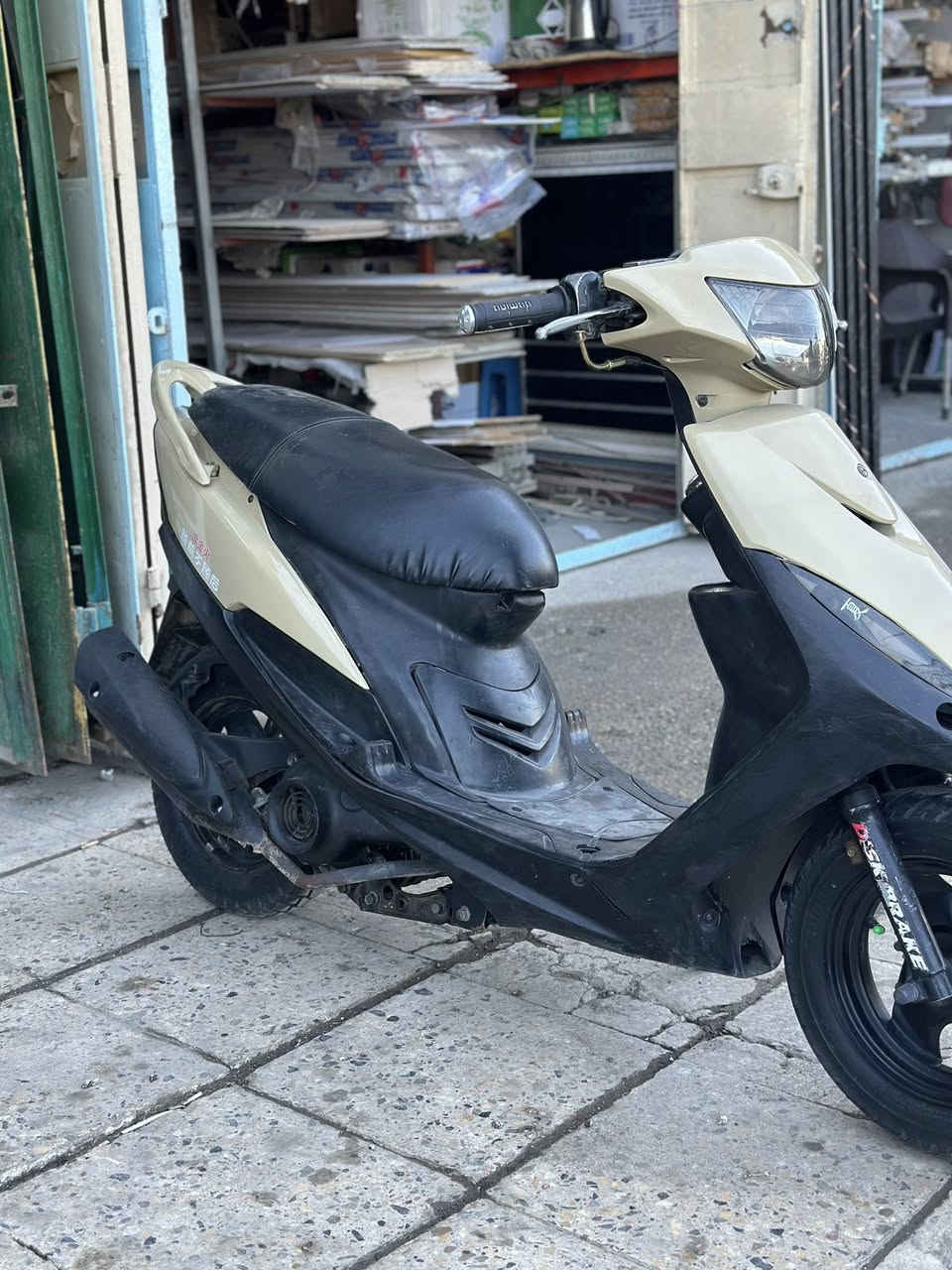 ماكس عدله لون مميز ما مطروق بغداد بلاديه سلف هندر كلهة كامله مكينه ناعمه تخبل دراجه شلعه معدل تخبل عنواني بغداد الدوره 📍***********
