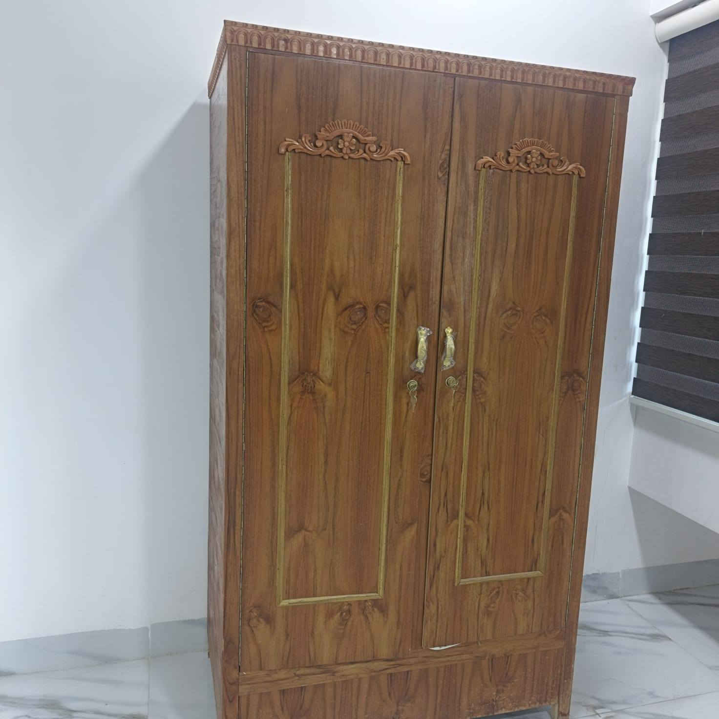 للبيع اغراض مستعملة شي قليل جدا نظيفة
الثلاجات الاثنين سعرهم الوحدة على١٠٠ وبيها مجال
والغسالة ١١٠ وبيها مجال
غرفة النوم نفر وجديدة بعدها بمليون وربع وبيها مجال
والكنتور الكبيرب٢٧٠ وبي مجال
ميز البلازما ١٠٠ وبي مجال
الكنتور الصغير بابين ٧٠ وبي مجال
والمبردات نظيفة شرط شغالة الوحدة ١٥٠ وبي مجال
للاستفسار علخاص او الاتصال علرقم ***********
