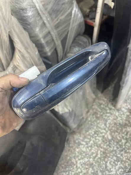 السلام عليكم يدات خارجية سعر الوحدا 35 الف حاوية ***********
