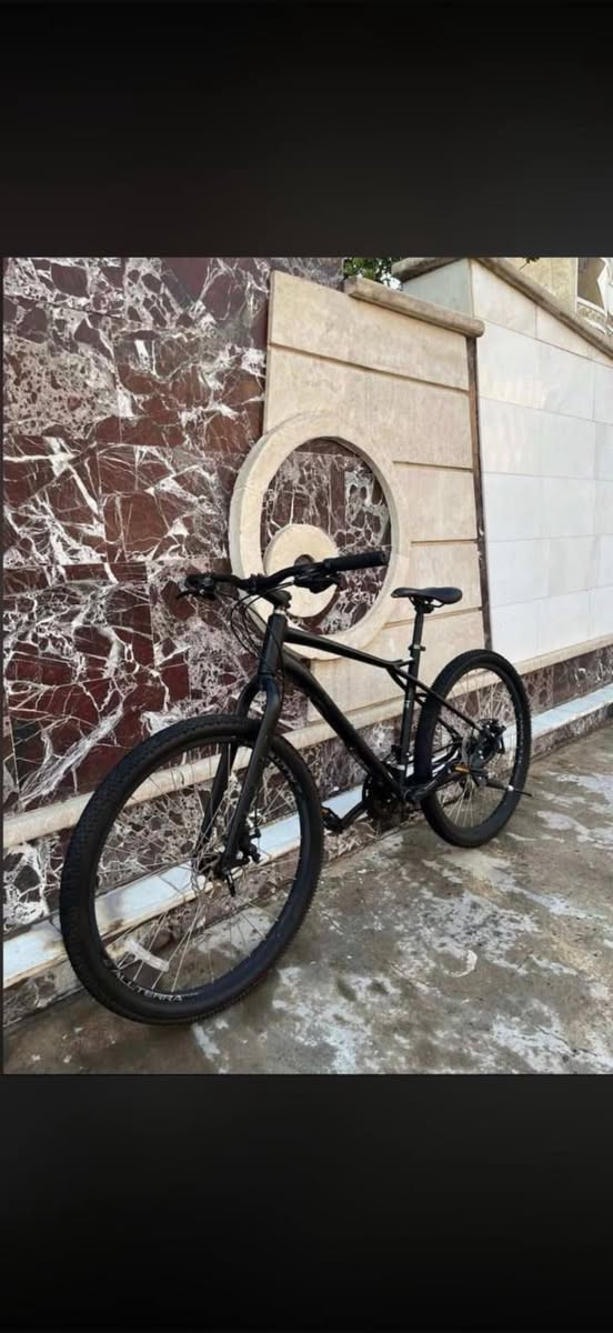السلام عليكم للبيع دراجه ماركه GT حجم الفريم M
حجم التاير 27,5 الدراجه جديدده كلش ومناقصه اي شي نقص بكد البرغي ما بيها تايرات كيندا وكل قطع لدراجه بلاديه مديل الدراجه 2022 نسخه ال50 عام
مكاني بغداد زيونة 710 للتواصل ***********
السعر 225 الف وجداً مناسب🤍💐

