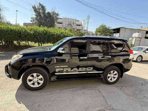 السلام عليـكم
•تويتا برادو 2012    فول على فى للبيع 
السعر :  268.  بي مجال بصيط 
  هاتف  *********** 
• فول مواصفات  فول الخير    
•محرك 6 سلندر 4000  كويتي فول موصفات
مكفولة من الصبغ وحادث كفالة. عامة  
كير محرك تايرات حدادة مكفولة عامة 
♕••مواصفات•  ويل كروم بلادي 
♕كشنات جلد  ♕فور ويل 4x4 + مانع انزلاق
♕حساسات خلفية  ♕تحكم ستيرن جهتين 
♕كاميرا خلفية  ♕ تثبيت سرعه ♕نظام انحدار 
♕نظام ايكو  ♕مري شفط كهرباء ♕اشاير ترحيب 
 ♕3 قطع تبريد ♕سبير تعليك + جام اوتو
♕لايت عدسة زنون  + تشغيل عن بعد
 ♕ثلاجة + كشنات مامية  كهرباء 
تخم تاير جديد + وهواي مواصفات مامذكوره السياره اعلى فئه 1/1
