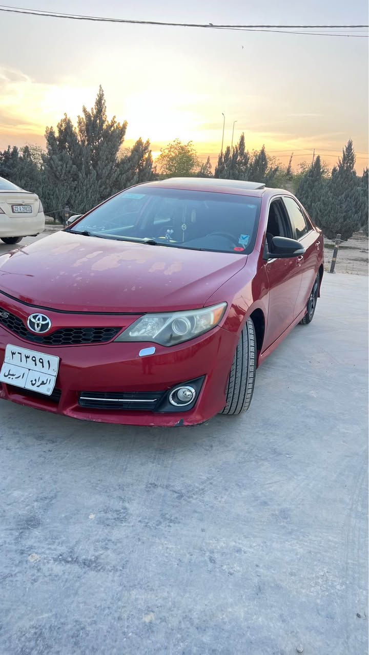 للبيع: كامري 2012 فول مواصفات
المواصفات:
• الموديل: 2012 (فول فول).
• الفتحة: سلايت (فتحة سقف).
• الكراسي: كهرباء + تدفئة.
• الجير: 3 أنظمة قيادة (3 گێر).
• المرايا: شفط + هيتر (تدفئة).
• الإطارات: 4 تواير جديدة.
حالة السيارة:
• السنوية: منتهية الصلاحية.
• الصبغ: السيارة ليست مصبوغة بالكامل (لا عام ولا حزام)، لكن البيع سيكون على أساس "عام" (بمعنى بيعها كأنها مصبوغة بالكامل لإبراء الذمة).
• الحوادث: ضربة بجهة الساكن (الراكب)، لكن الأمام والخلف (کبس) سليم وبدون ضرر.
للتواصل والاستفسار:
رقم الهاتف: ***********

کامری فول فول 2012 
سلایت
کوشن کارەبا 
کوشن گەرم 
3 گێر 
ئاوێنە هیتەر و شەفت
چوار تایەی نوێ 

سەیارەکە سەنوی بەسەر چووە 

نە عامەو نە حیزام بەس من بە عام دەیفرۆشم 
لای سەکن لێدراوە پشت و پێشی کەپس

*********** أربيل, العراق
