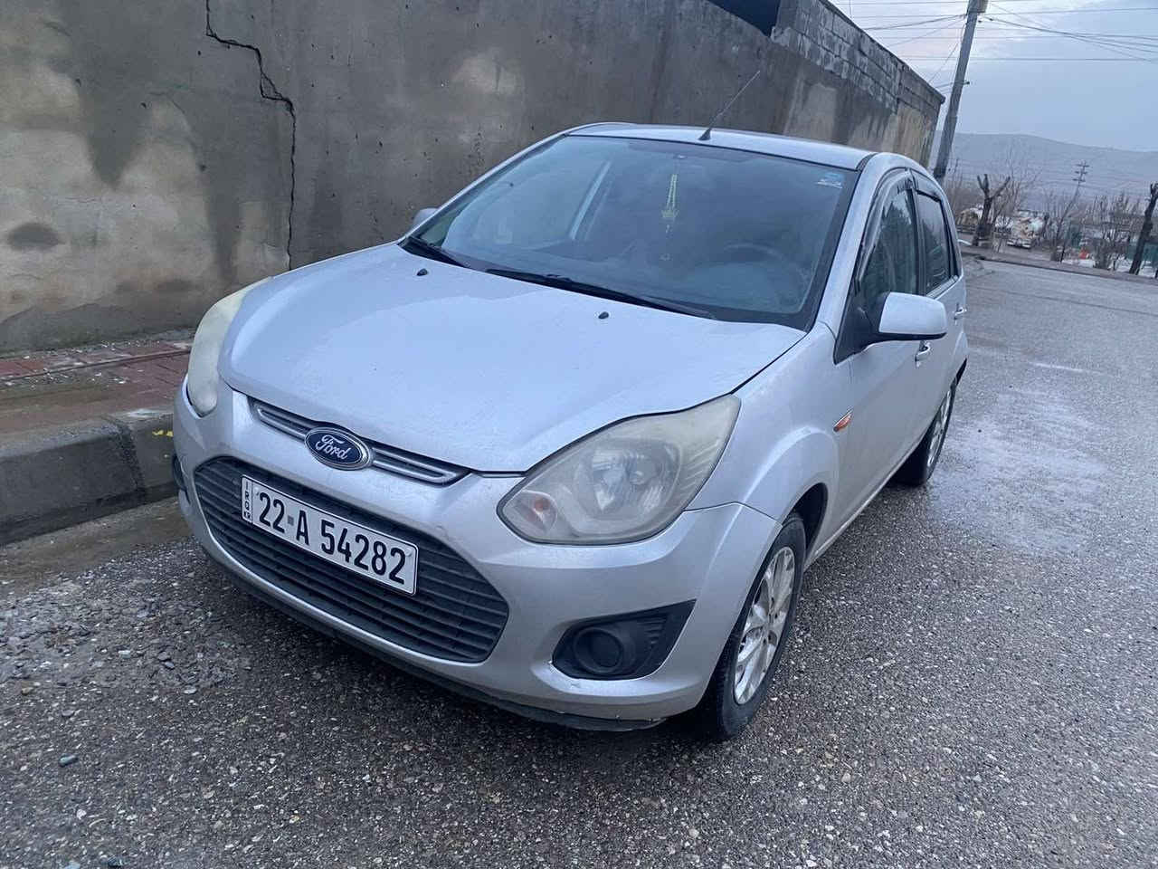 فۆرت فیگۆ مۆدێل 2013  نیڤا
سەیارەکە بۆیاخی نیە 
بەڵام کەمێ ساردی هەیە
سەیارەکە زۆر جوانو جاهیزە
 مالی دۆستە هەمو 
گیانی بەشەرت سەنەوی هەتا ۲۸ تازەیە 
٤تایەی تازەی لەژیرە کامل بەشەرت

سـعـر : لە کۆمێنت داوابکە ڕاستەوخۆ بۆت دێت 📥 

گێر و مەکیەنەی بەشەرت 
هیچ کێشەیەکی تێدا نییە 

ژمارەی خاوەنەکەی 
***********
