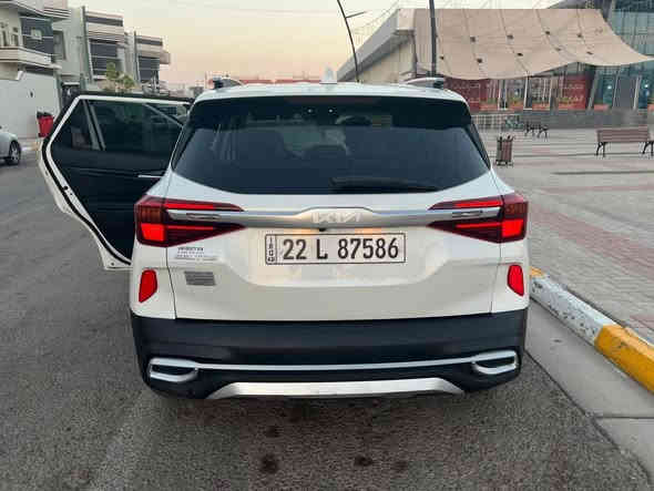 تم تنزيل السعر لغرض البيع كيا سليتوس موديل 2023 
رقم أربيل وارد أمريكي المرغوب بدون حادث
فقط سرقه جاملغ أمامي فقط مرفقة بالمنشور
محرك دوش 2000 المرغوب
ماشيه 36
سياره بعدها على وضع الشركه سبير منازل
رقم أربيل رقم جديد سنوية باسمي حصراً

فول الفول عدا الفتحه
بصمة تشغيل عن بعد
بصمة أبواب
قطعتين تبريد
كشن جلد
حساسات خلفية
رادار أمامي خلفي وجانبي
مانع تصادم أمامي وخلفي
انطفاء محرك ذاتي أثناء الوقوف
قيادة الية
تحديد مسار
ثلاث انظمة قيادة
شاشة أعطال
شاشه كبيره تدعم ابل كاربلاي
كاميره خلفيه داوره
مانع انحدار
مانع تزحلق
فول تحكم استرين
نقاط عمياء
لايت لدات
سونار موجود الها
وباقي المواصفات المعروفة

رجاً لاتقارنها بالخليجي الصيني الهندي 
محرك 1500 لو 1600
هاي أمريكي يعني أحسن واغلى

الــســعــر 🟥 :: الـــرد تـلـقـائـي 💎

رقم صـــاحب السيارة: ***********
