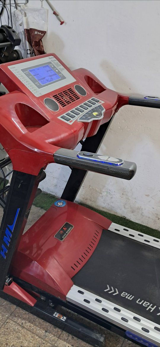 جهاز جري ماركة H M جبلي دبل ماطور يتحمل وزن 150 كيلو موصفات قياس الوقت وقياس نبضات القلب والسرعه والمسافة المقطوعة وبيه ام بي ثري سماعات اواكس سعر 450 الف بغداد يوجد توصيل جهاز استخدام جدا قليل


**إذا كنت صاحب هذا الإعلان وتريد حذفه لأي سبب، رجاءا أرسل رسالة إلى الدعم الفني**