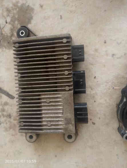 يالله سلام عليكم غراض تفصيخ فؤرزة صفر 6 و8 و9 ؤ10  أسعار مناسبه 
خاص مفتوح او ***********

توصيل موجود كل المحافضات
