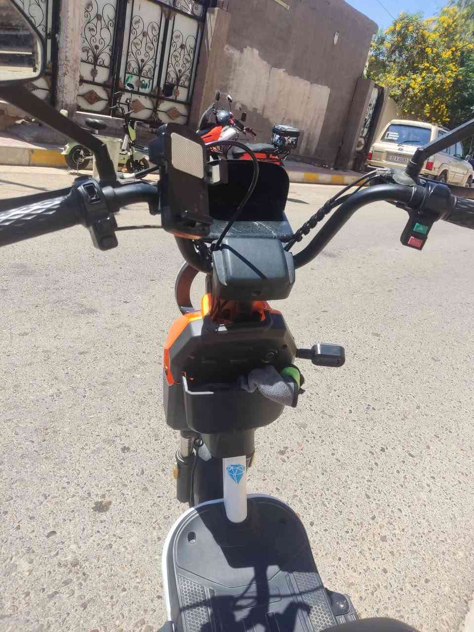 سلام عليكم باسكال شحن للبيع
السعر 250وبي مجال للاستفسار *********** بطاريات نضاف
