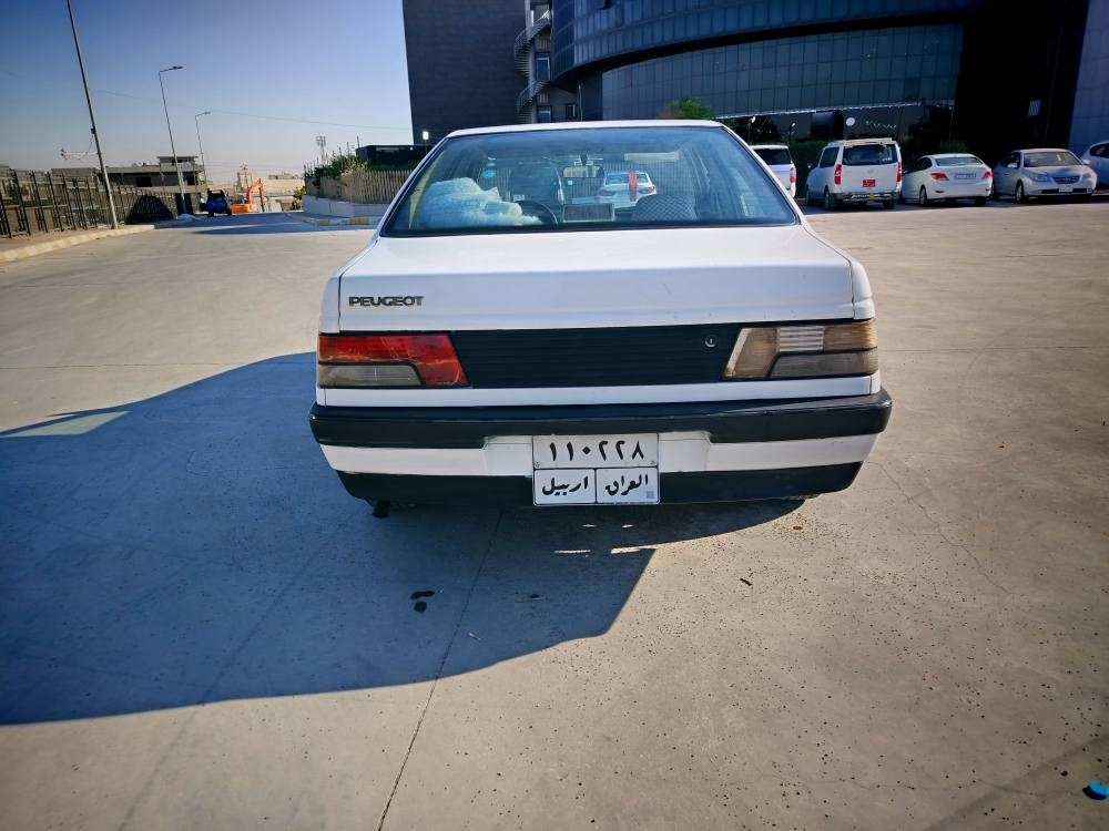 سلام عليكم... بيجو روا موديل ٢٠٠٨ ماشي١٩٧ الف بدون ضربه بس جاملغ ونص باب سكن صبغ سياره كله عل بلاد تتفيئه وتبريد ثلج كهربائيات كلها شغاله كلاج طبي سنويه ساقت صار سنتين شرط تحويل وغرامه بي كوبون بنزين سعر ٣٧ اي بي مجال اي استفسار اتصل  برقم *********** او *********** كركوك, العراق
