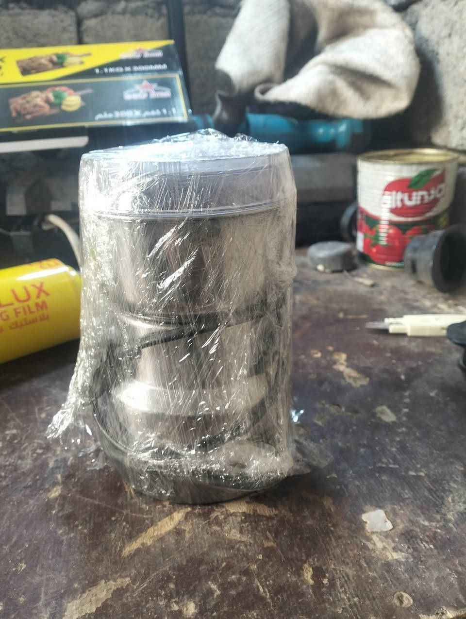 خلاطات عصير ومحضرات طعام وطاحونة بهارات وقلايات هوائيى ومكانس كهربائية 
مايكرويفات واوفنات السعر مختلف حسب الحجم والنوع والنظافة 
لايوجد بيع بالدين
العنوان 
حي الشهداء  بالقرب من اسواق سلام 
جيران صالون ريماس  تخلي بيت طارق الكرمان بظهرك وتطلع عدل
بيت وليس محل
موبايل ***********
