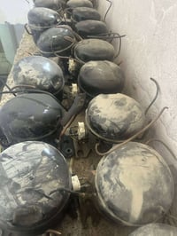 ماطورات مال براد نحاس شغالات للبيع  يوجد 40 ماطور  سعر ماطور 15 الف 07...
