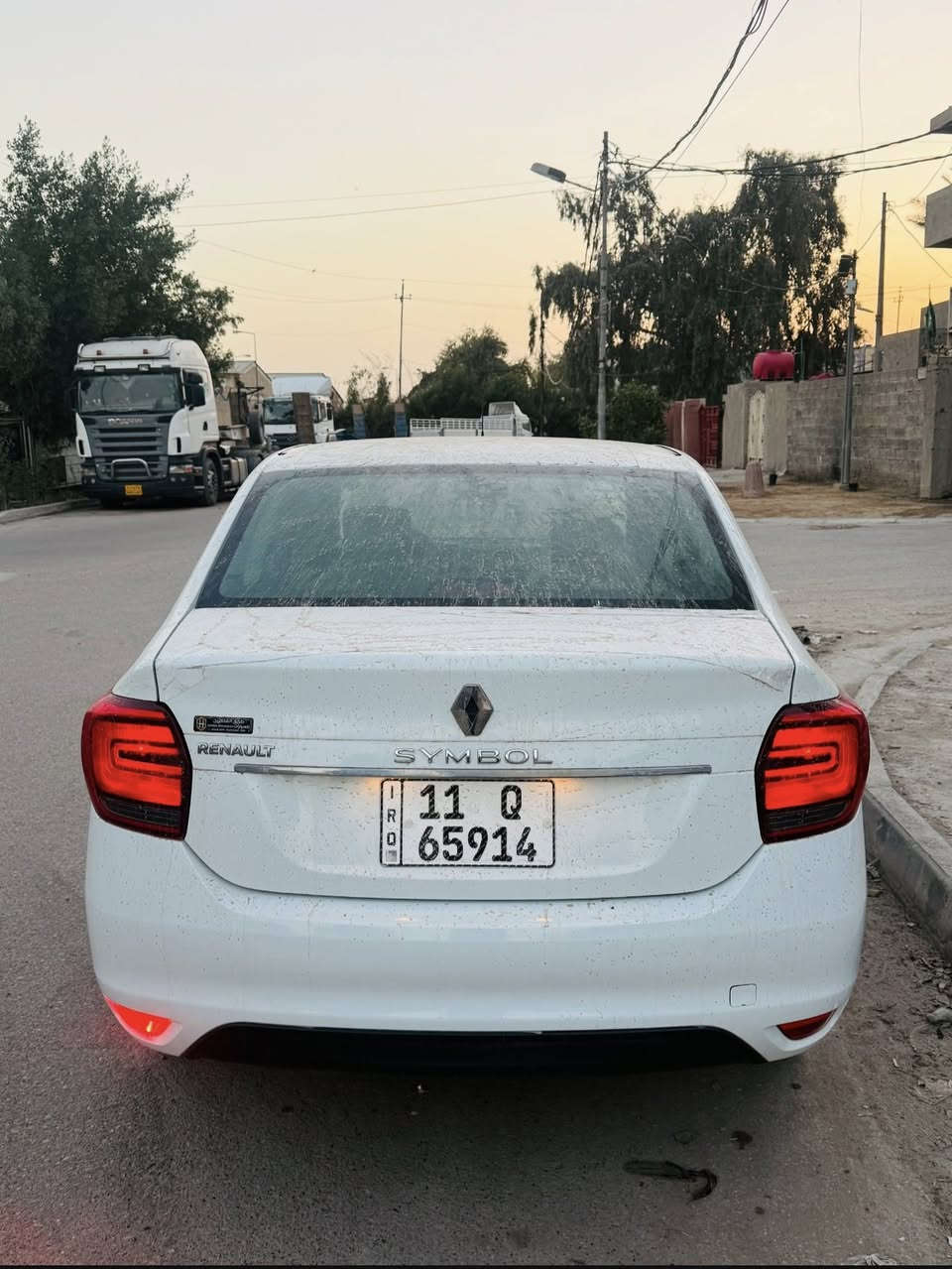 رينو سمبل 2021 زيرو زيرو مكفوله 
حره تحويل ثاني يوم بسمك 
سعر 108 مجال بسيط 
*********** 
مكاني بغداد المشتل
