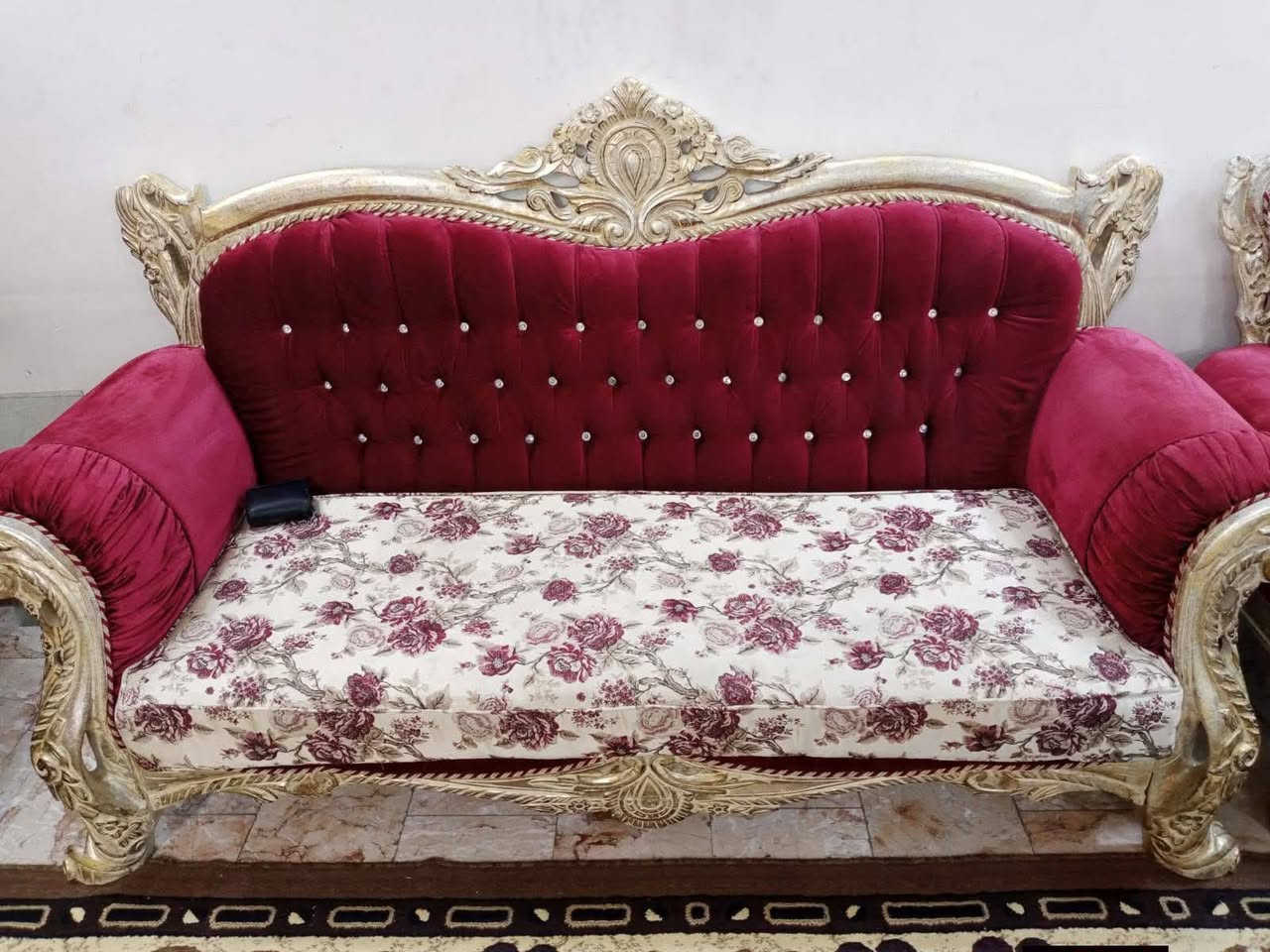 غراض مستخدمة هنا ولغساله ب250 خاص ماكو تريد اتصل وتساب ‏‪***********‬‏
